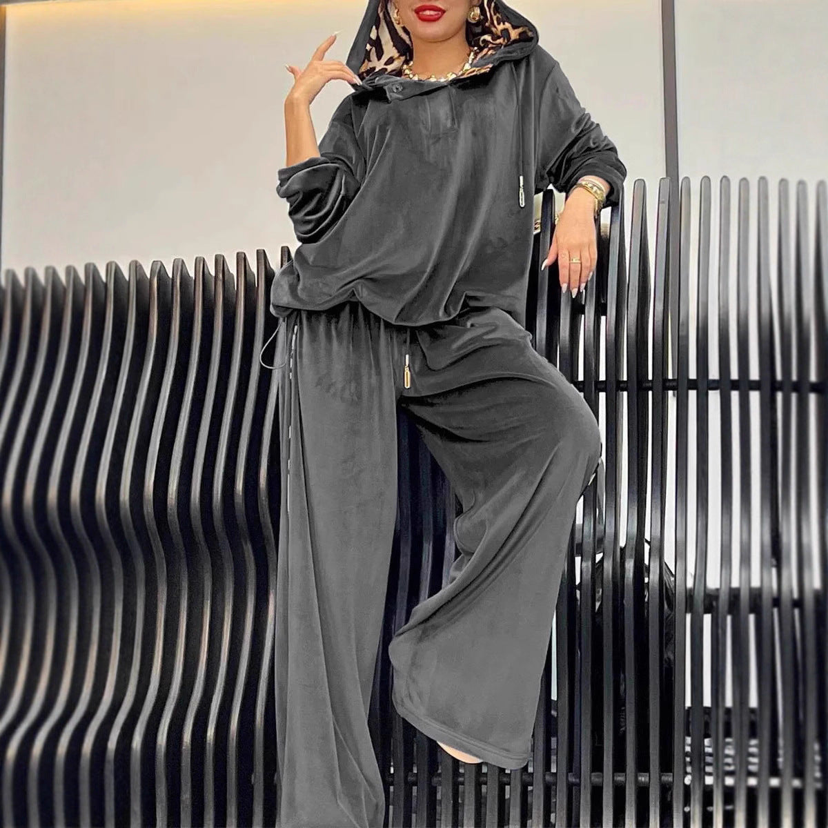 CJ Loose Casual Two-piece Suit Leopard Print Hoodie And Pants Suit For Women